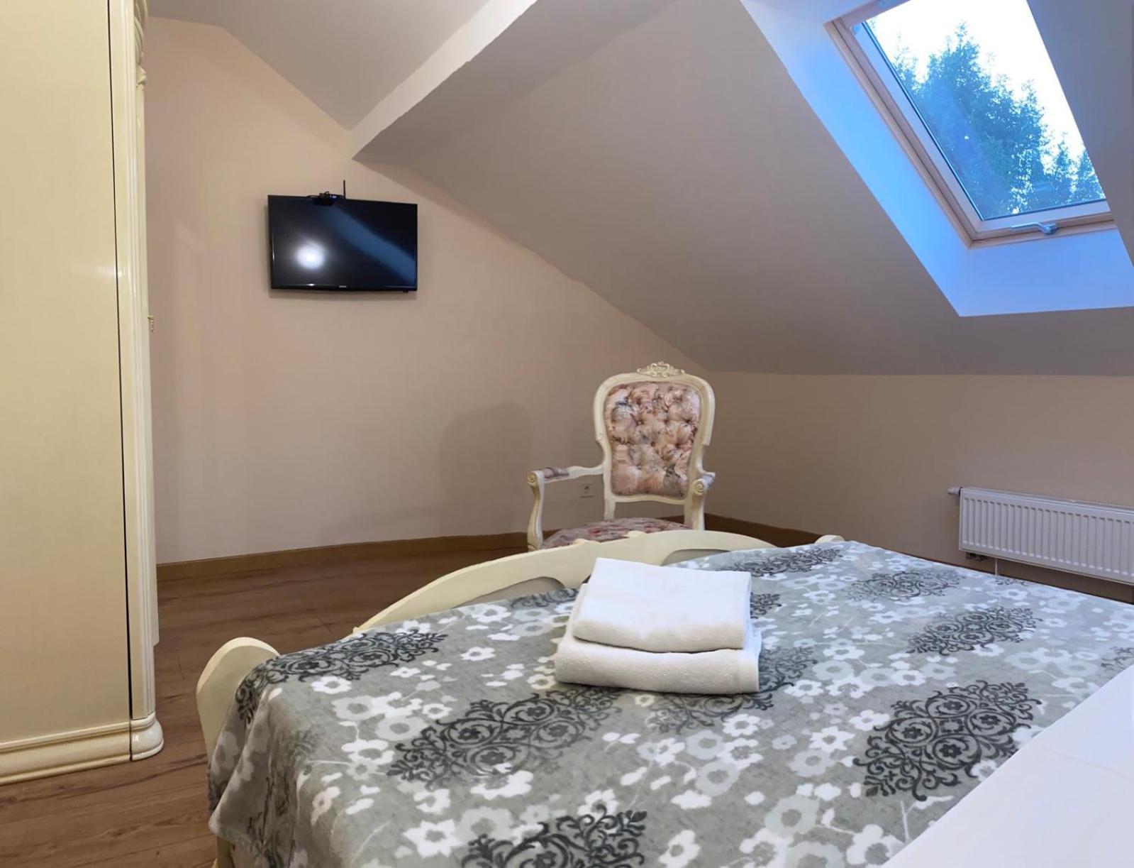 Apart Yaroslava Osmomysla 9 Square - City Center 利沃夫 外观 照片
