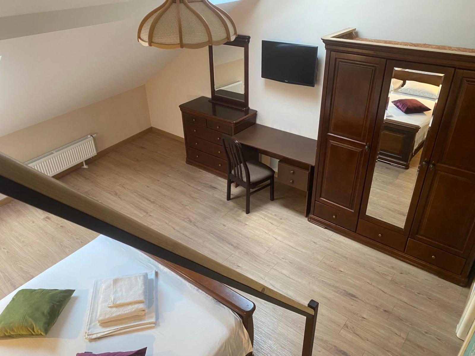 Apart Yaroslava Osmomysla 9 Square - City Center 利沃夫 外观 照片